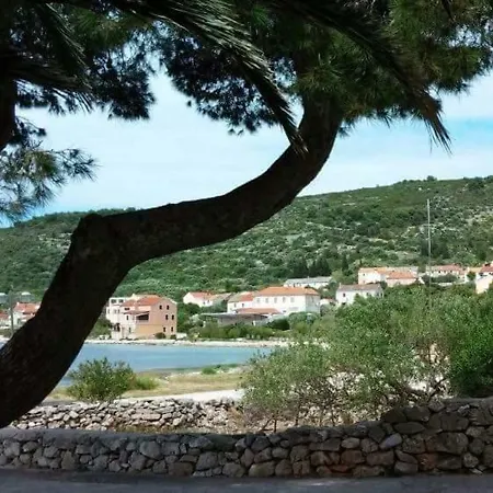 Ljubica 3*