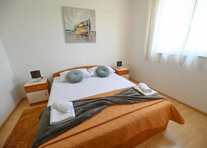 Ljubica 3*