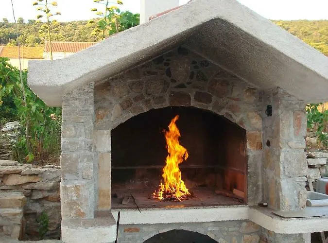 Ljubica 3*